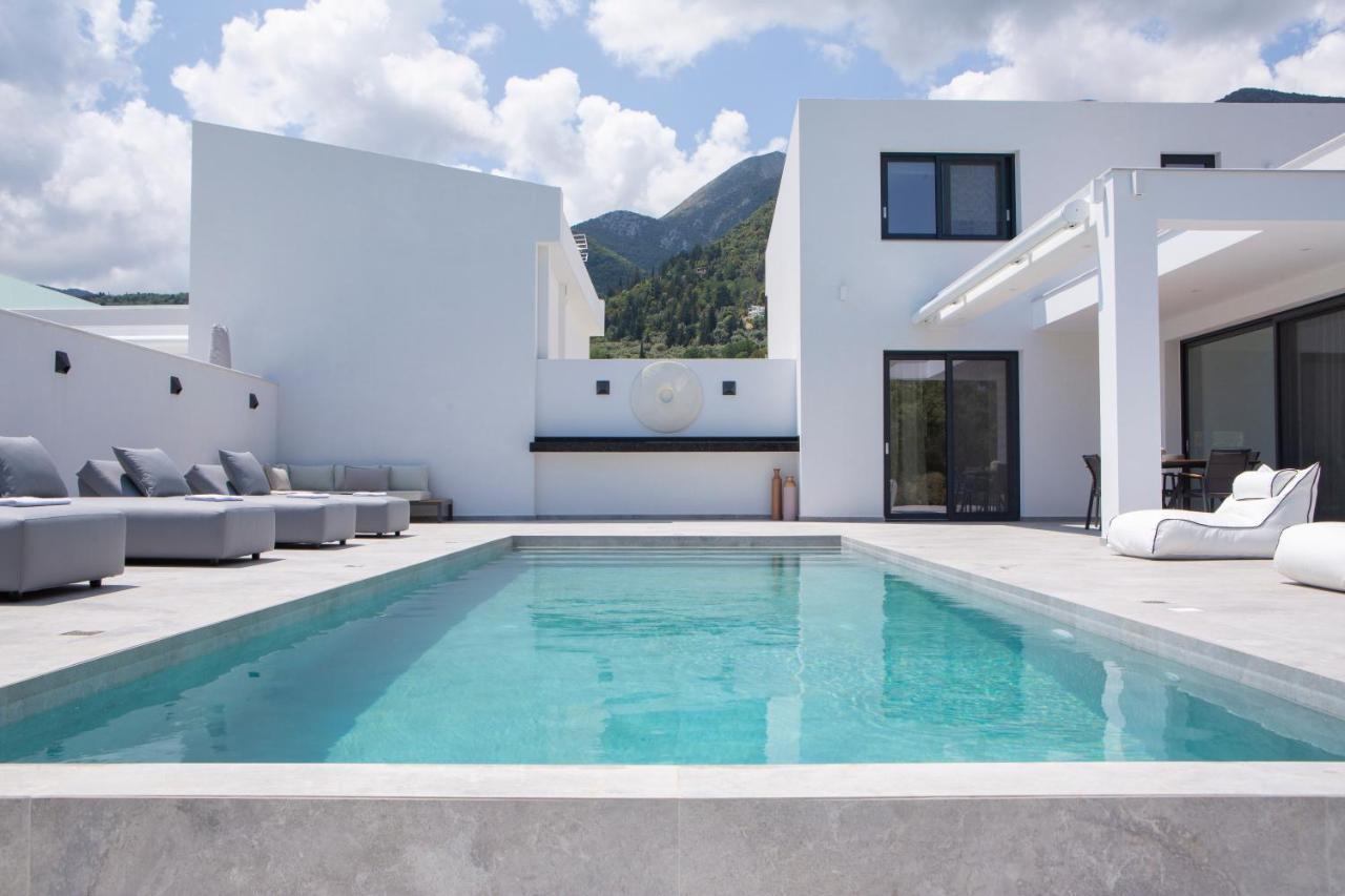 Eros - Afroditi Collection * Nydri (Lefkada)